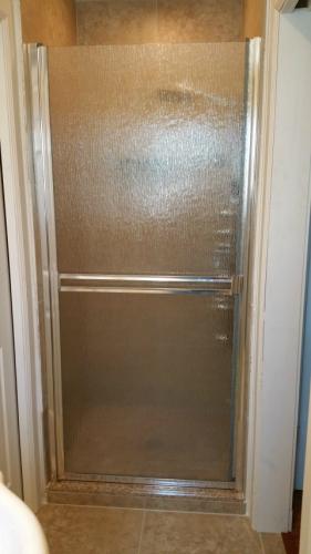 shower door and rail