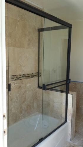 shower enclosure and rail