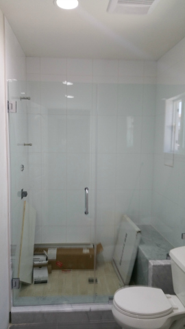 shower enclosure and rail